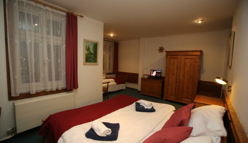 Hotel Jelínek Špindlerův Mlýn - Trojlůžkový pokoj s balkónem
